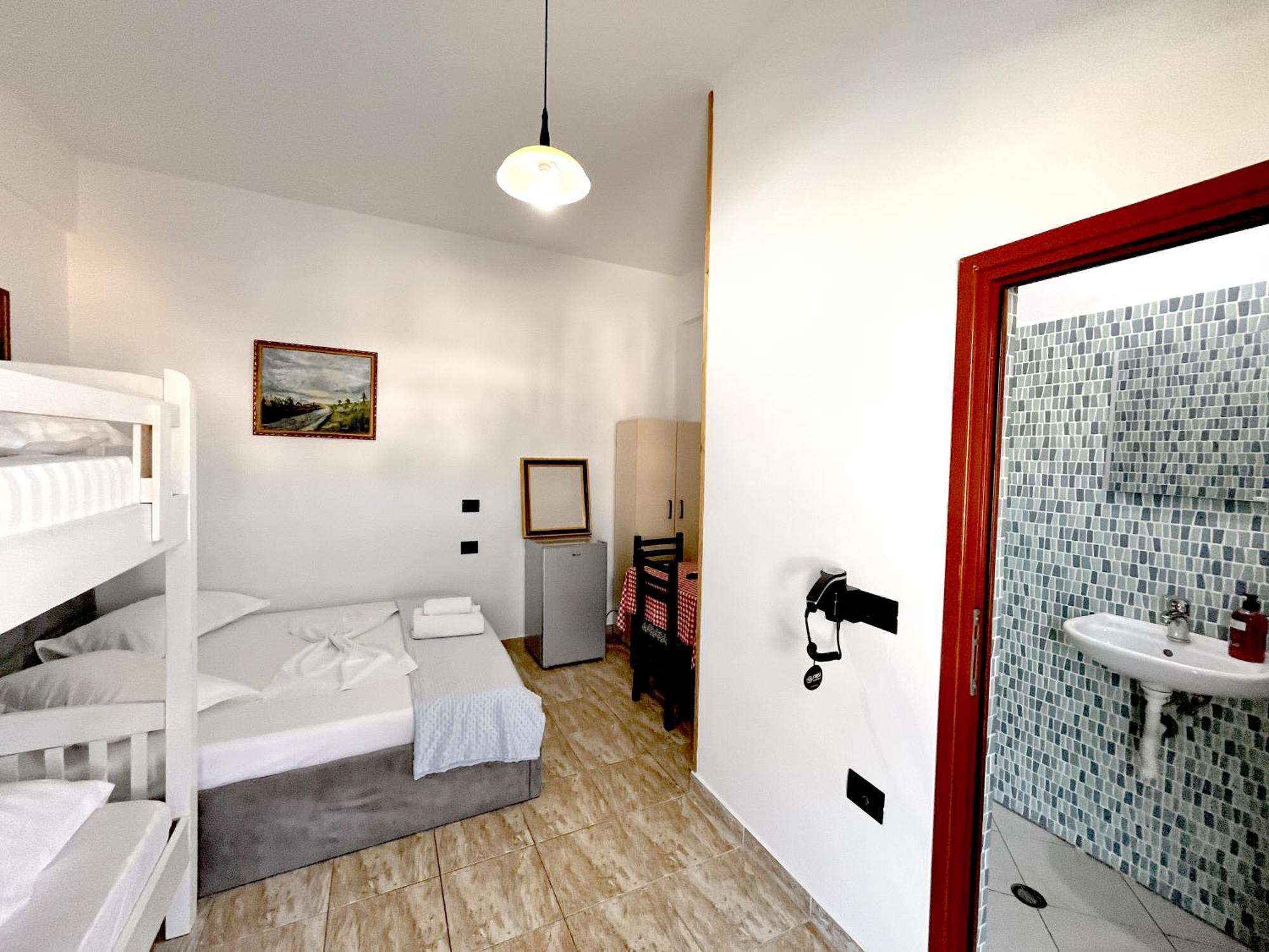 Vila Kam Vlorë Exterior foto