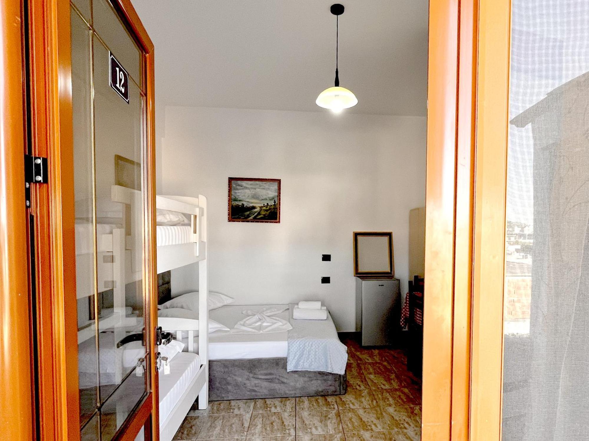 Vila Kam Vlorë Exterior foto