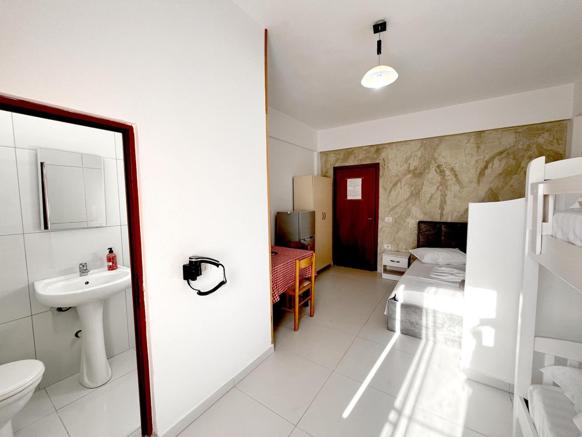 Vila Kam Vlorë Exterior foto