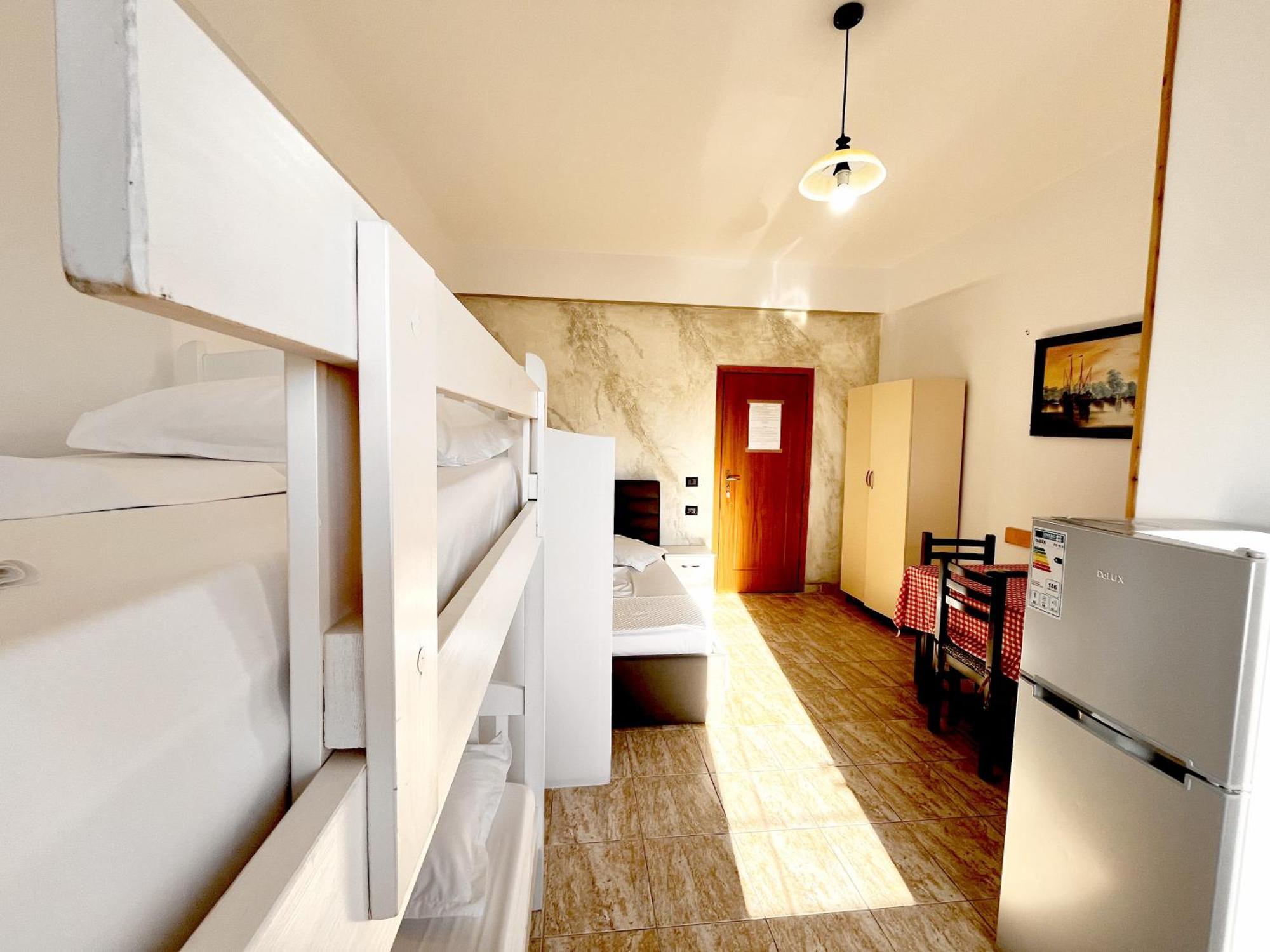 Vila Kam Vlorë Exterior foto