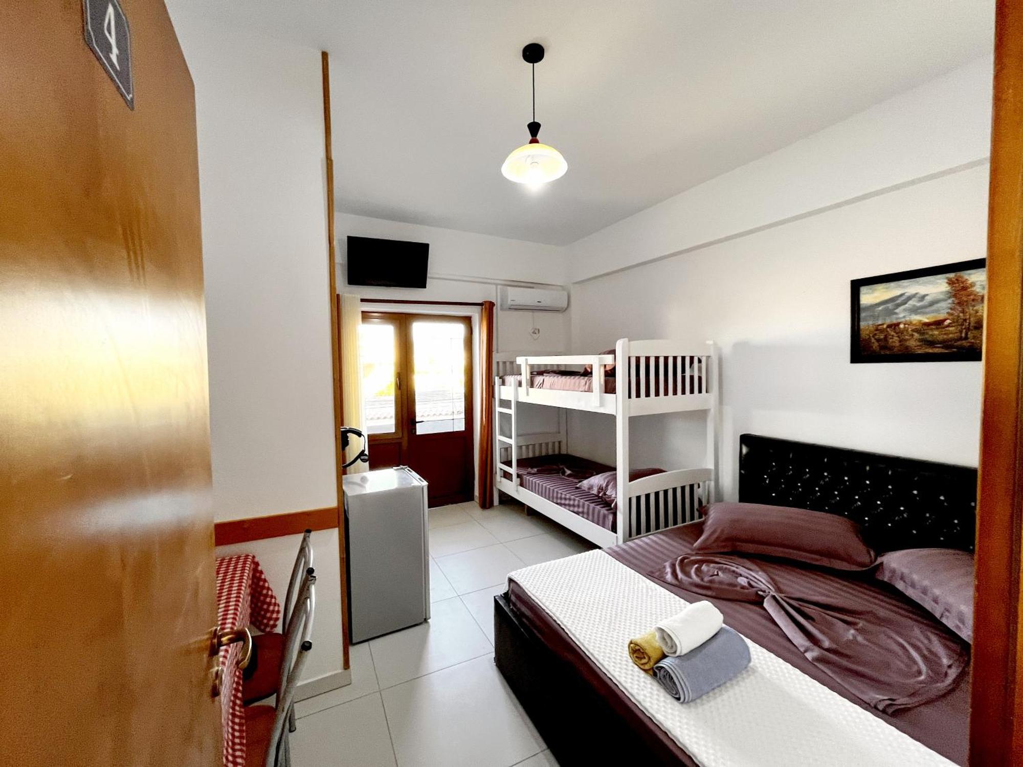 Vila Kam Vlorë Exterior foto